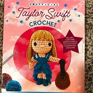Taylor Swift Crochet Kit